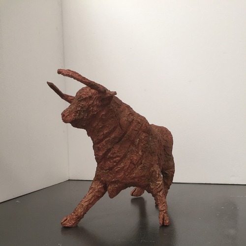 Toro brave découpé et sculpt